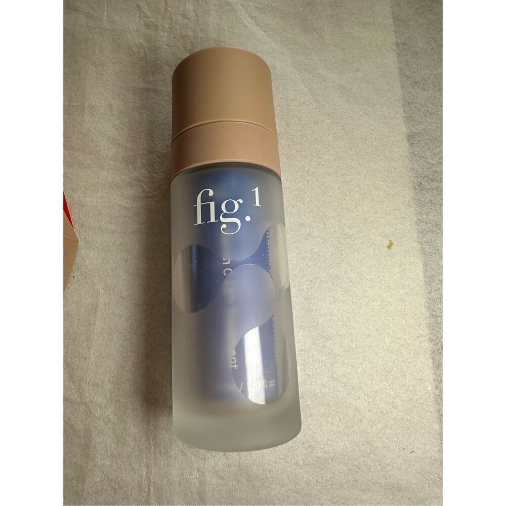 fig.1 Vitamin C 15% Treatment Brightening, evening emulsion 30ml/1oz